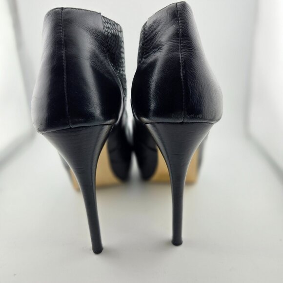 Michael Kors Embossed Leather Buckled Peep Toe Platform Booties – Size 8.5M - Picture 7 of 12